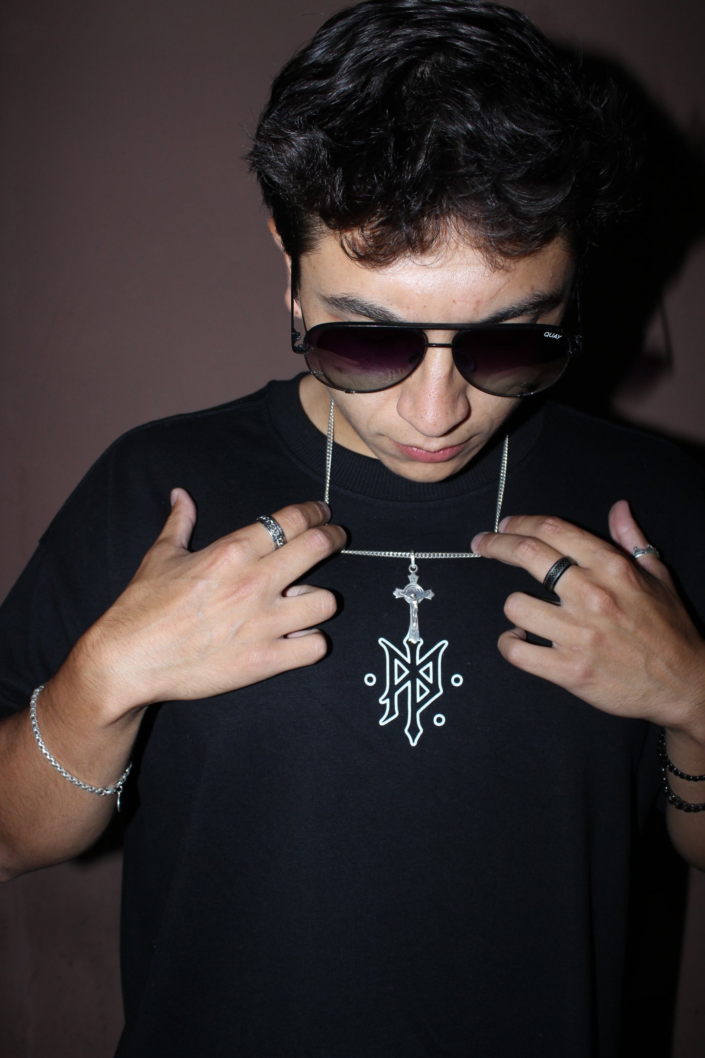 IRON HALO TEE